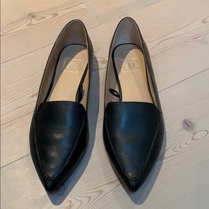 Gap black pointed toe flat 8.5M new